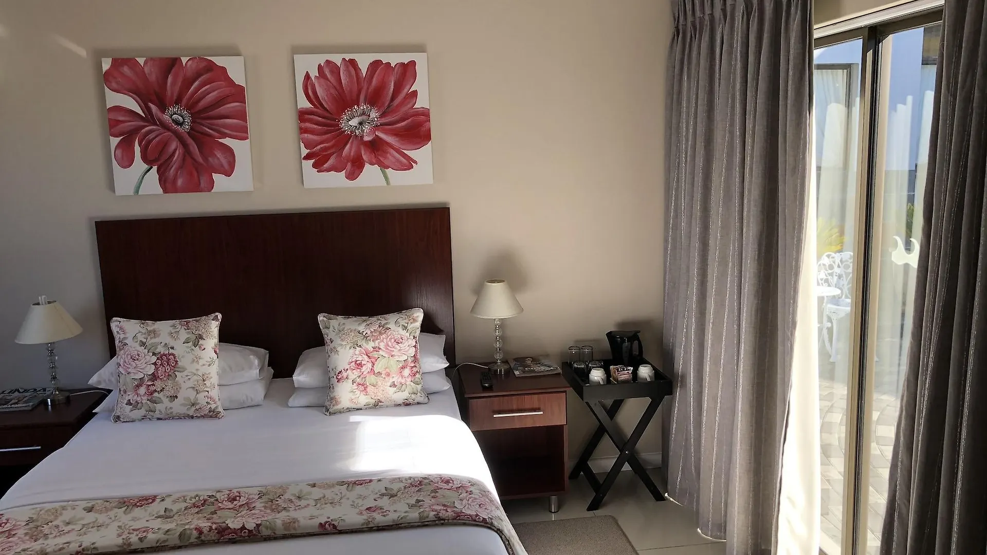 Le Blue Guesthouse Port Elizabeth Konukevi